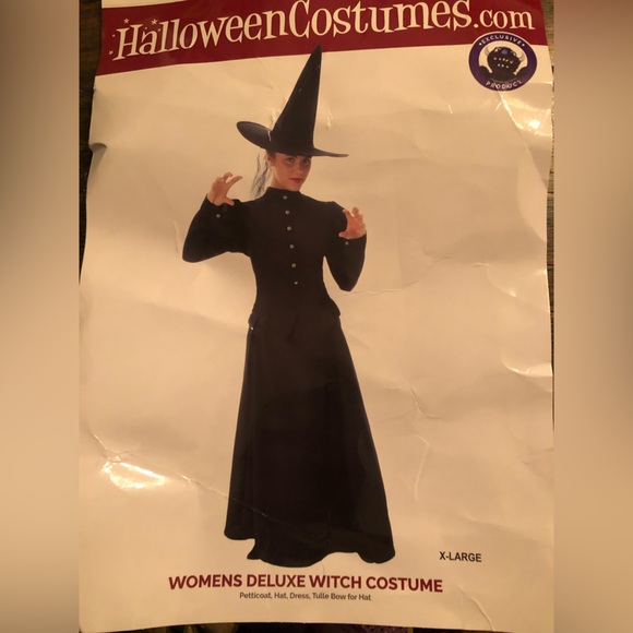 Women’s Deluxe (Wicked) Witch Costume - Picture 2 of 3